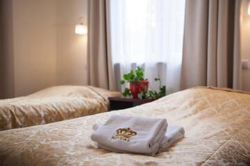 Фото номера Стандартный двухместный номер с 2 отдельными кроватями Отель Modlin Palace г. Новы-Двур-Мазовецки 7