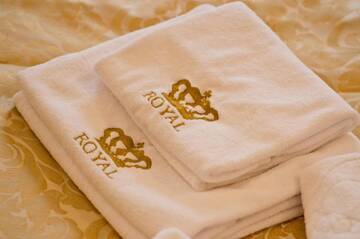 Фото номера Улучшенный двухместный номер с 2 отдельными кроватями Отель Royal Hotel Modlin г. Новы-Двур-Мазовецки 2